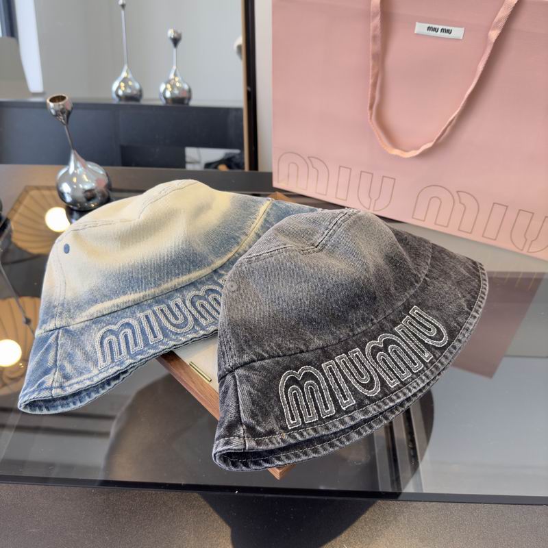 Miumiu Hat 030601